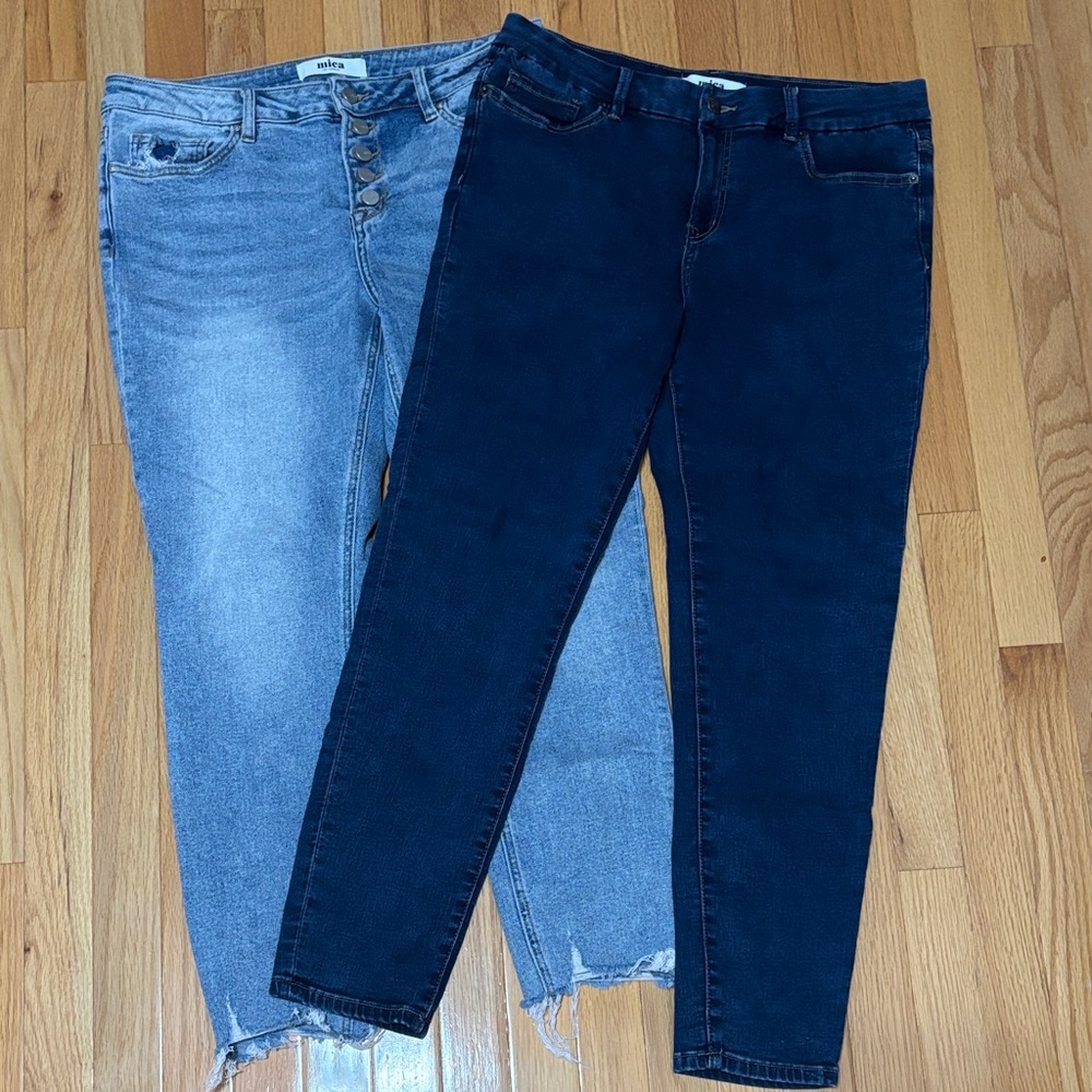 Mica Women's Jeans Lot